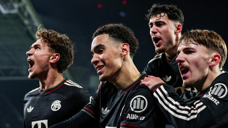 小孩姐又获殊荣！于子迪再次被评为最佳女子青年游泳运动员 包揽两大权威媒体荣誉